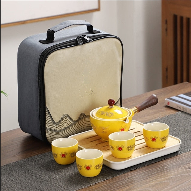Traditional Design Teapot Set