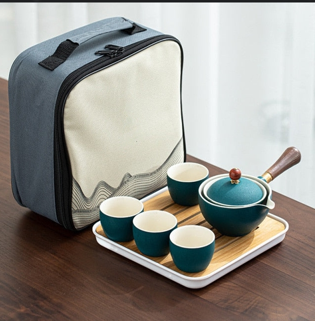 Traditional Design Teapot Set