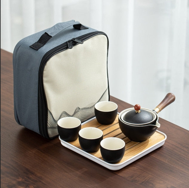 Traditional Design Teapot Set